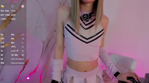          online show from February 2025 12:09:01 AM