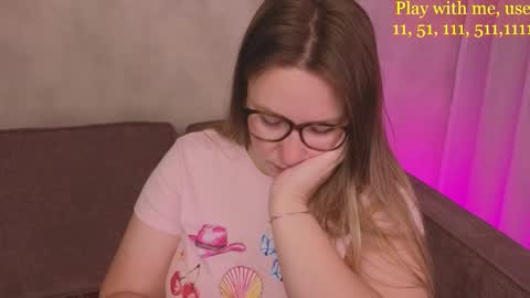 Everyday stream in the same time online show from October 2025 01:39:03 AM