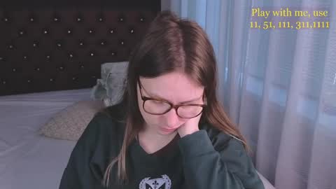 Everyday stream in the same time online show from May 2026 01:34:02 AM