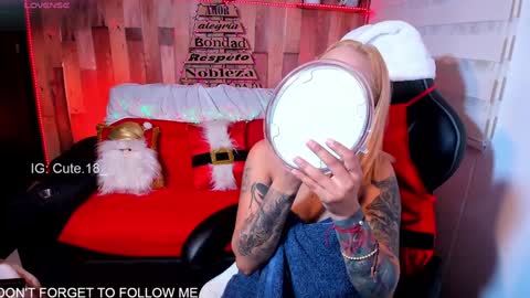    Independent Model online show from December 2024 11:24:01 PM