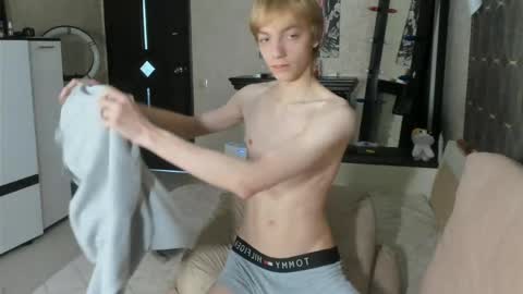 Snapshot of cute_grecha chatting on April 2026 05:56:01 AM Grisha online show from April 2026 05:56:01 AM