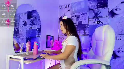 Cute horny1 online show from June 2026 01:59:01 PM