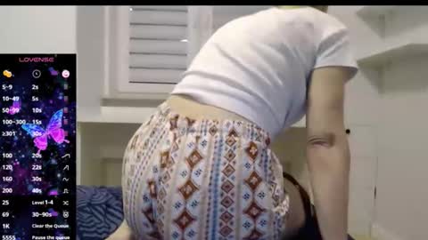 cute_lion_ online show from September 2025 06:46:01 PM