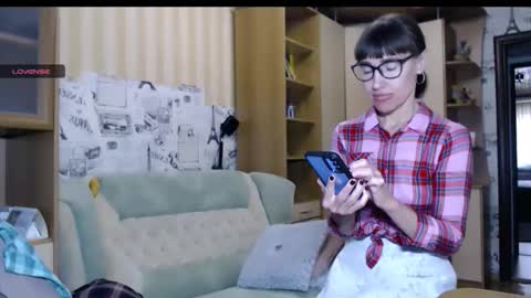 cute_lion_ online show from October 2025 11:22:01 AM