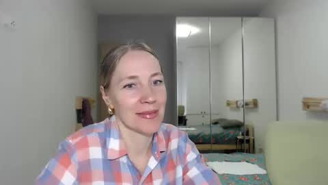 cute_lion_ online show from May 2026 05:43:02 PM