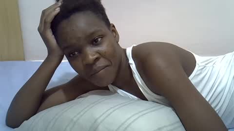 cute_marion online show from February 2025 07:52:01 PM