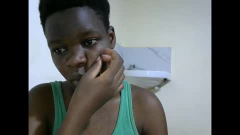 cute_marion online show from November 2025 12:25:01 PM