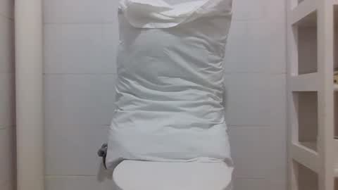 tiff flavian online show from October 2025 07:49:02 PM