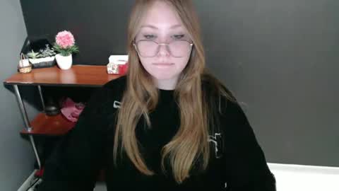 Veronica online show from December 2024 10:54:01 AM