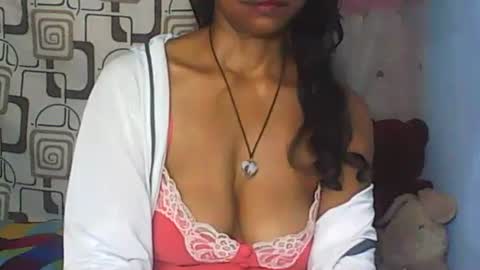 murielle online show from December 2025 12:21:02 PM