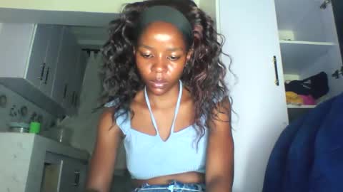 SHARON online show from April 2026 09:49:02 PM