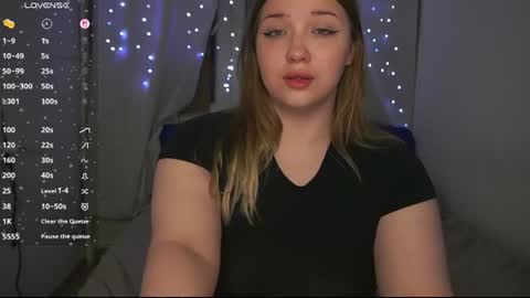 Sasha online show from July 2026 07:39:01 PM