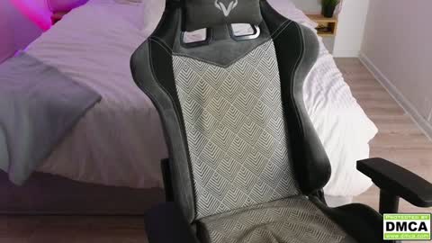 Snapshot of cute_thomas chatting on January 2025 03:37:01 AM Thomas - online show from January 2025 03:37:01 AM