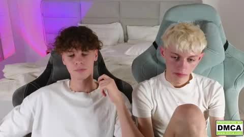 Snapshot of cute_thomas chatting on February 2025 08:18:01 PM Thomas - online show from February 2025 08:18:01 PM