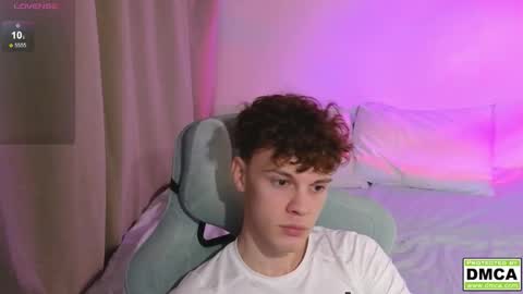 Snapshot of cute_thomas chatting on January 2026 08:58:01 PM Thomas - online show from January 2026 08:58:01 PM