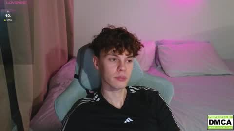 Snapshot of cute_thomas chatting on February 2026 07:51:01 PM Thomas - online show from February 2026 07:51:01 PM