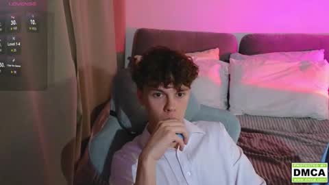 Snapshot of cute_thomas chatting on February 2026 07:32:02 PM Thomas - online show from February 2026 07:32:02 PM