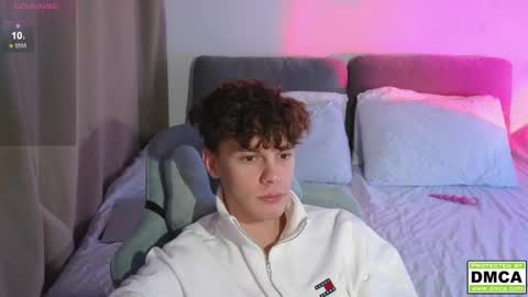 Snapshot of cute_thomas chatting on February 2026 04:03:02 PM Thomas - online show from February 2026 04:03:02 PM