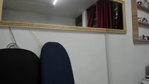 cute_zoe1 online show from January 2025 01:20:01 AM