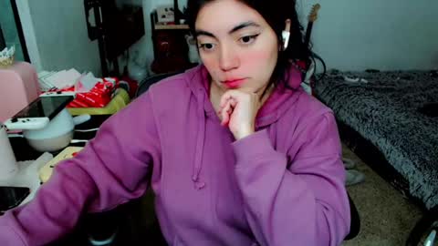 Snapshot of cuteambervi chatting on December 2024 09:02:01 PM Princess Amber online show from December 2024 09:02:01 PM