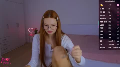 Snapshot of cuteariel7 chatting on October 2025 03:52:01 PM Ariel online show from October 2025 03:52:01 PM