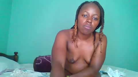 Cuteberry87 online show from February 2026 09:35:02 AM