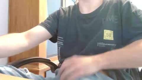 Cuteboy090 online show from May 2026 09:14:01 AM