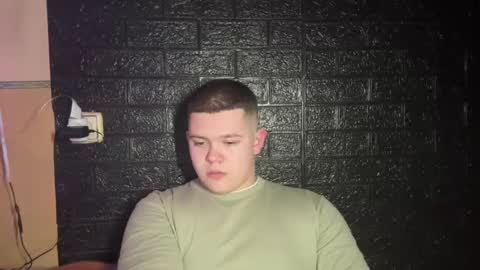 Alex online show from February 2026 10:16:01 PM