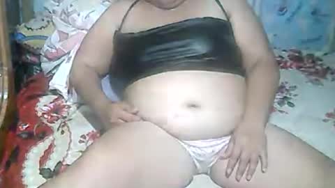 Snapshot of cutechubbyasian chatting on July 2026 02:04:01 PM cutechubbyasian online show from July 2026 02:04:01 PM