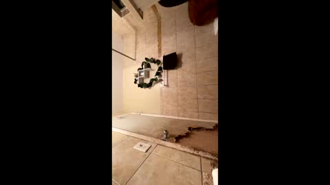 Snapshot of cutecuban18 chatting on January 2025 12:25:01 AM loveolots online show from January 2025 12:25:01 AM