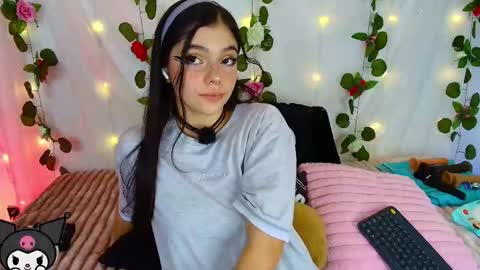 Andrea 3 online show from October 2025 02:45:02 AM