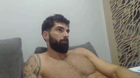 cuteeboy online show from November 2025 09:07:01 PM