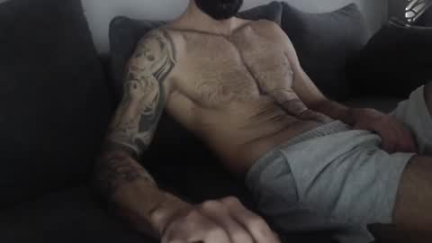 Snapshot of cuteeboy chatting on March 2026 11:32:01 AM cuteeboy online show from March 2026 11:32:01 AM