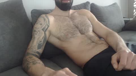 Snapshot of cuteeboy chatting on April 2026 05:47:01 AM cuteeboy online show from April 2026 05:47:01 AM