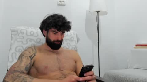 Snapshot of cuteeboy chatting on May 2026 08:17:02 PM cuteeboy online show from May 2026 08:17:02 PM