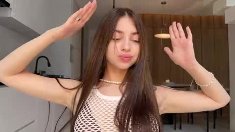 Snapshot of cuteelsa_ chatting on February 2025 05:19:01 AM Elsa online show from February 2025 05:19:01 AM