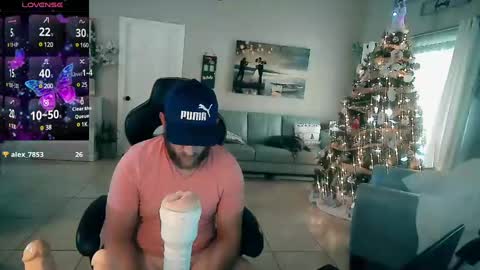 Snapshot of cutefloridaguy25 chatting on December 2024 08:32:01 PM onlyfansSexualAriesFL online show from December 2024 08:32:01 PM