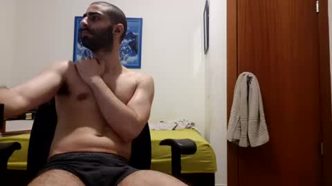 cuteguy52 online show from June 2026 10:08:02 PM