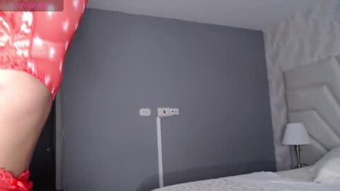 isa gomez  online show from February 2025 05:26:02 AM