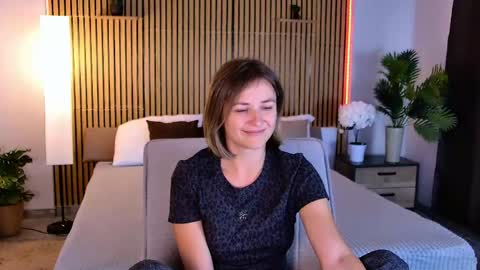 cutemirage online show from May 2026 02:44:02 PM
