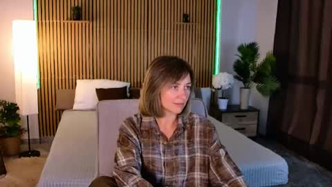 cutemirage online show from May 2026 02:57:02 PM