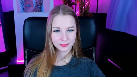 Rina online show from December 2024 07:54:02 PM