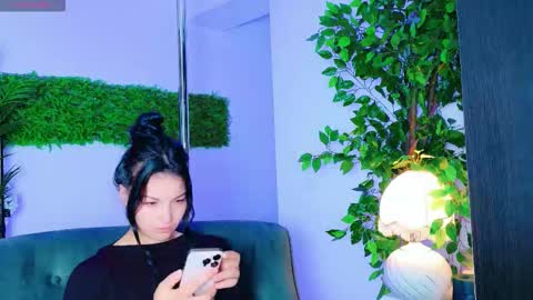 Snapshot of cuteness__girl chatting on October 2025 06:21:02 AM cuteness__girl online show from October 2025 06:21:02 AM