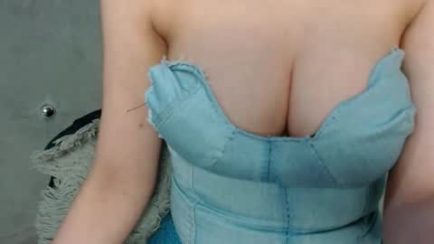 sophia online show from January 2025 05:09:01 AM