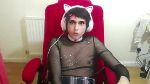 Snapshot of cutest_princess chatting on October 2025 10:08:02 PM cutest_princess online show from October 2025 10:08:02 PM