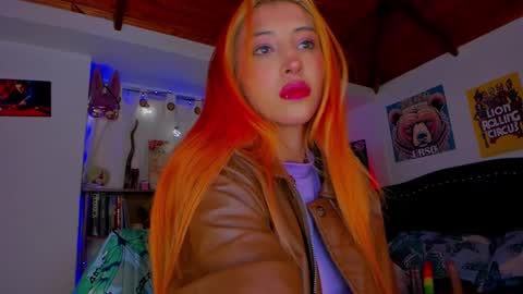 Snapshot of cuteweed420 chatting on January 2025 05:37:02 AM cuteweed420 online show from January 2025 05:37:02 AM