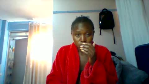 cutezola online show from December 2025 04:54:01 AM