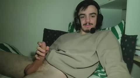 Snapshot of cutie_garlix chatting on March 2026 08:20:02 PM cutie garlix online show from March 2026 08:20:02 PM