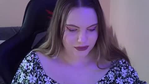 Snapshot of cutie_girl__ chatting on July 2026 01:52:01 AM cutie_girl__ online show from July 2026 01:52:01 AM