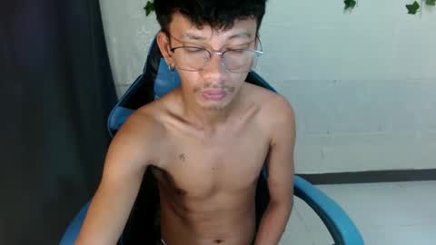 Snapshot of cutie_mico chatting on September 2025 05:40:02 AM cutie_mico online show from September 2025 05:40:02 AM